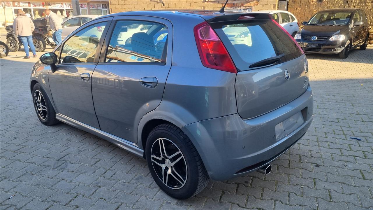Fiat-grande-punto