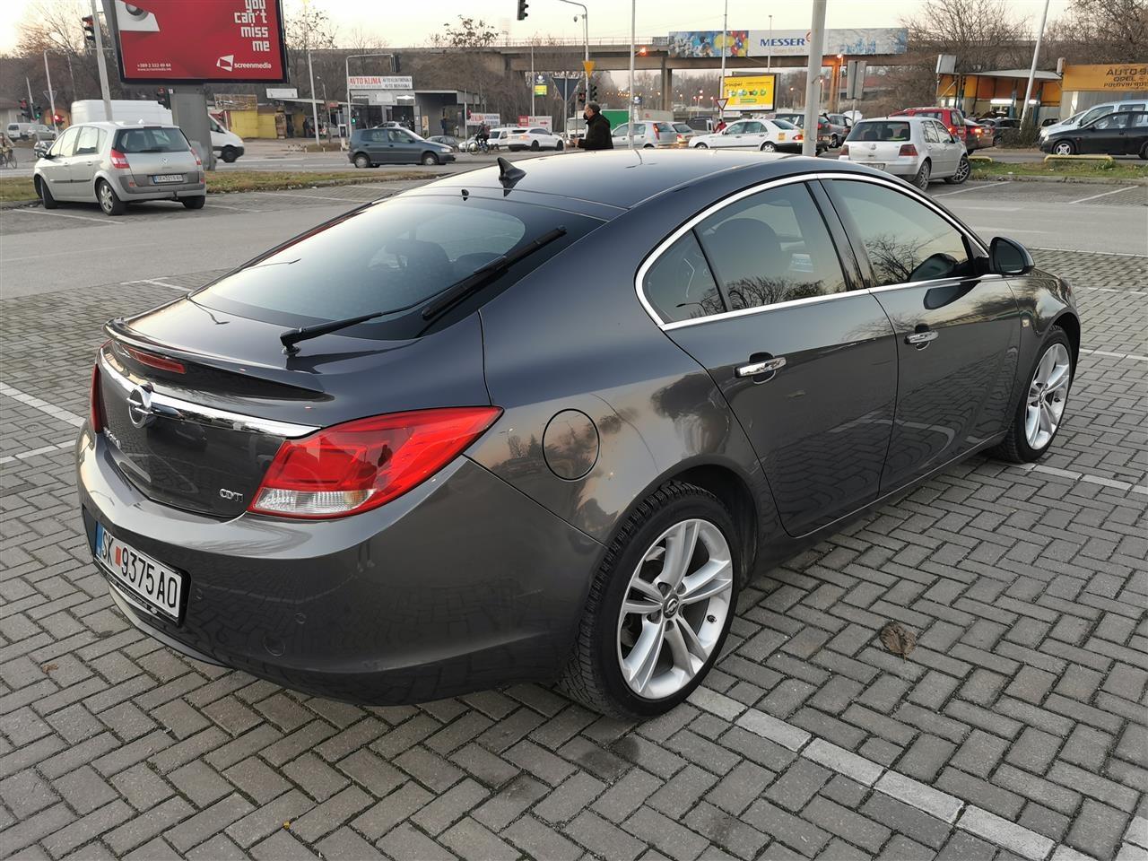 Opel insignia cosmo