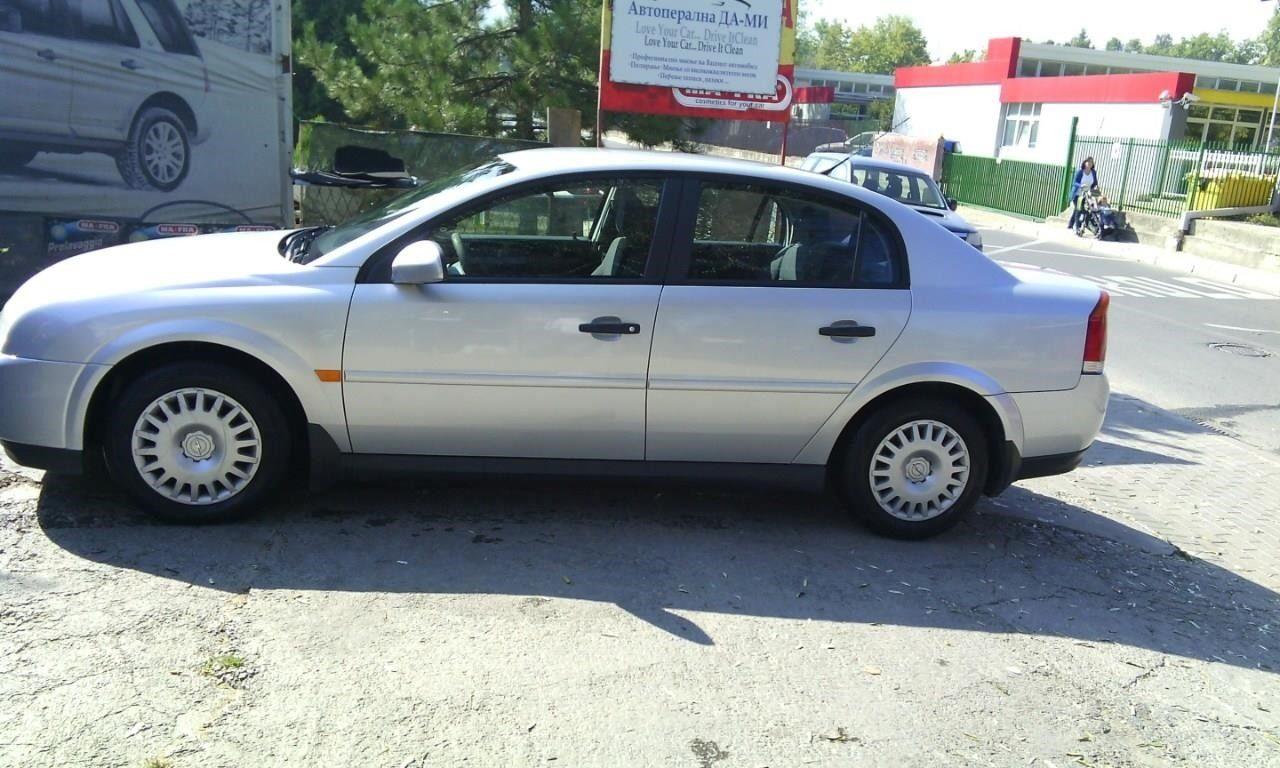 Opel-Vectra-2-2-dti--03
