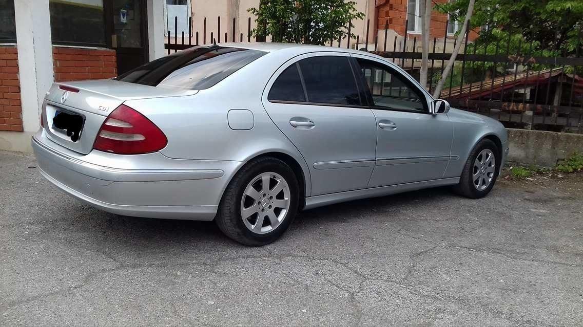 Mercedes-Benz-E280-CDI-2005-model
