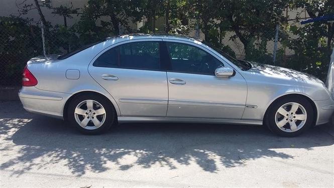 Mecedes E270 -04