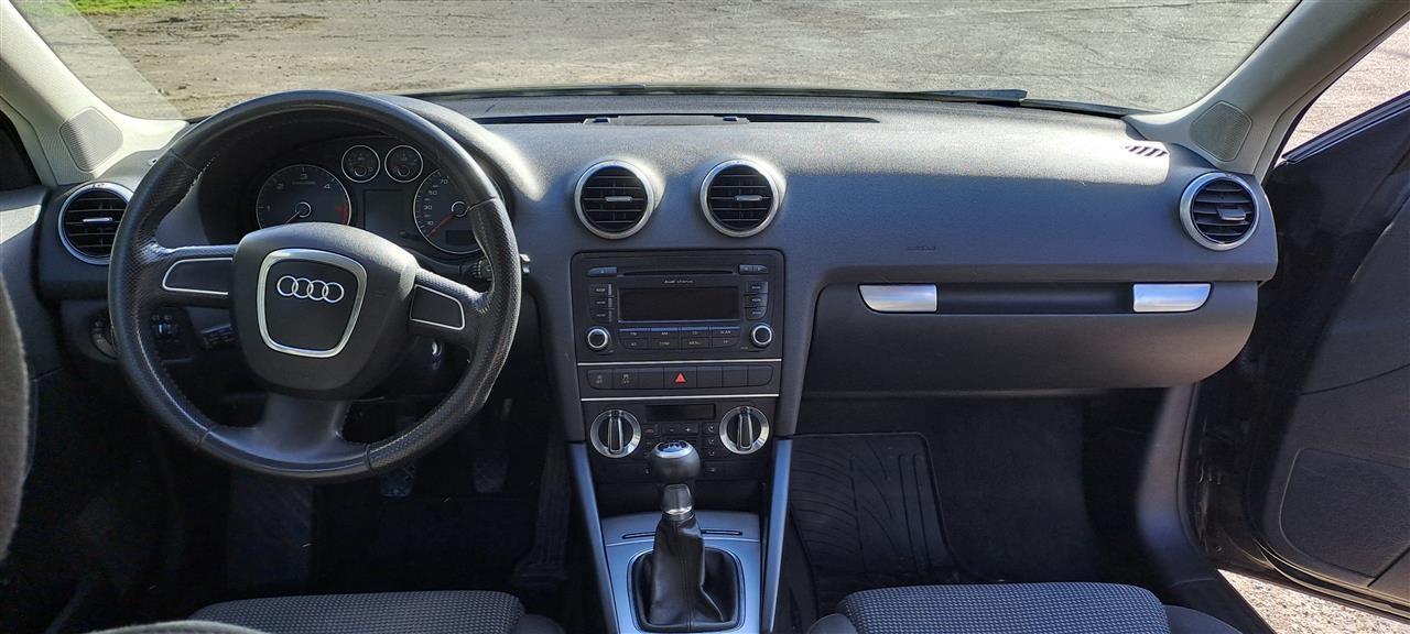 2010-Audi-A3-S-Line-2-0-TDI