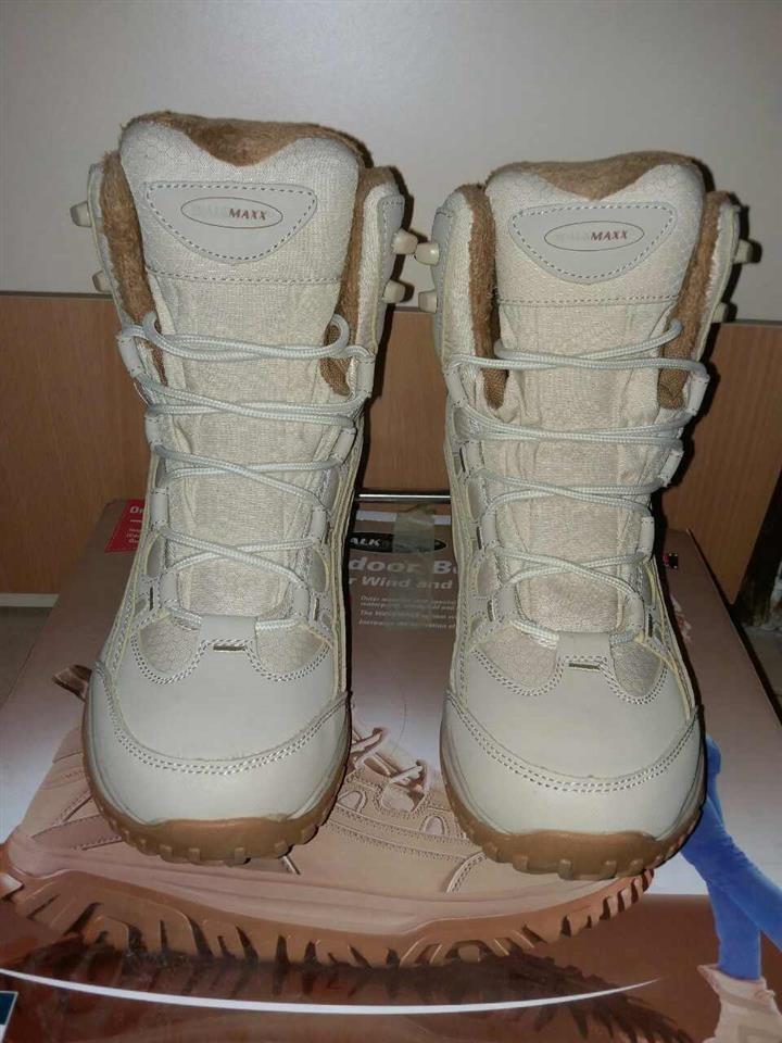 Walkmaxx outdoor br 38 NOVI Skopje
