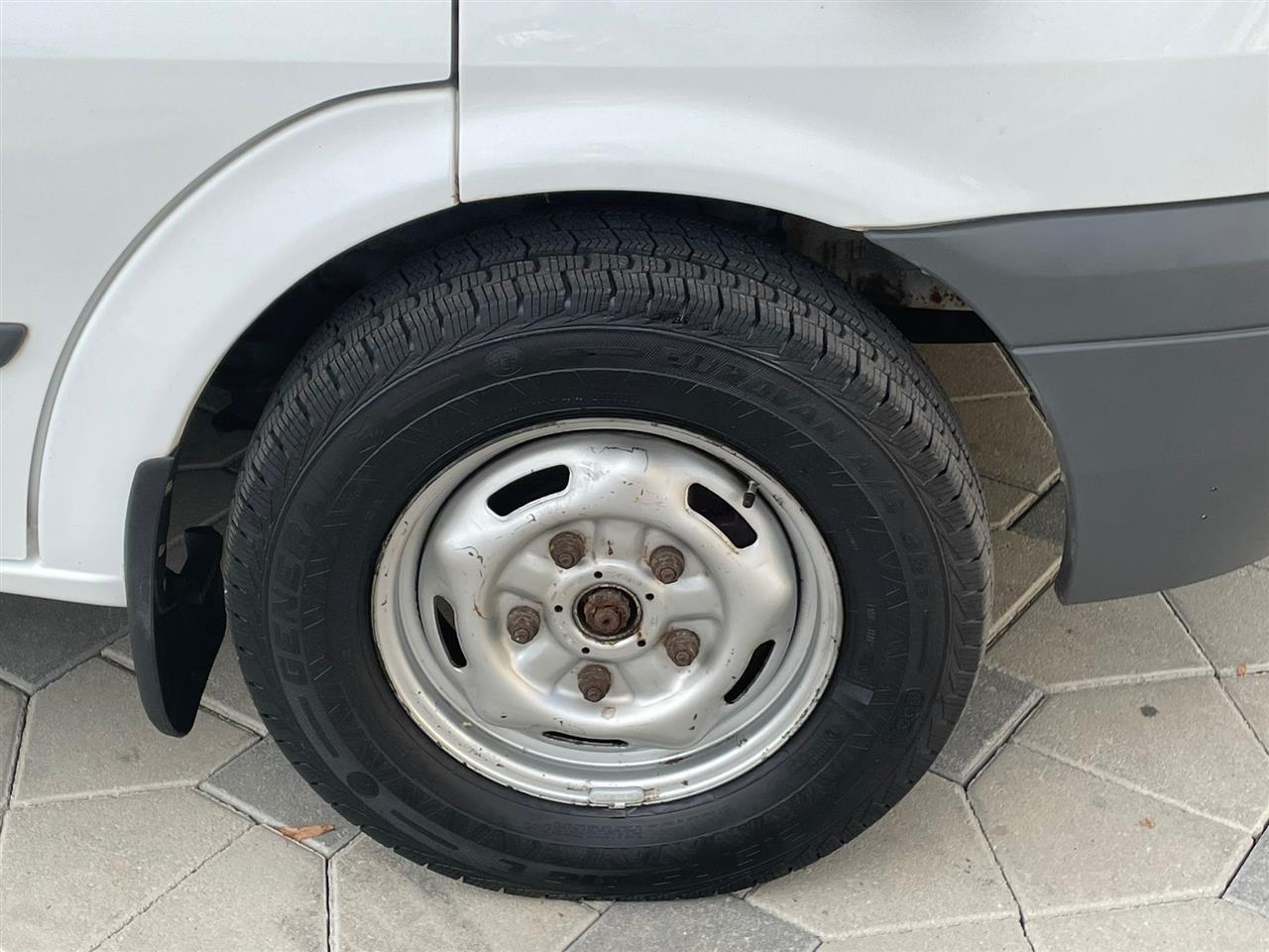 FORD-TRANSIT-TDCI---7-SEDISTA-2013-GOD-KAMJONETA