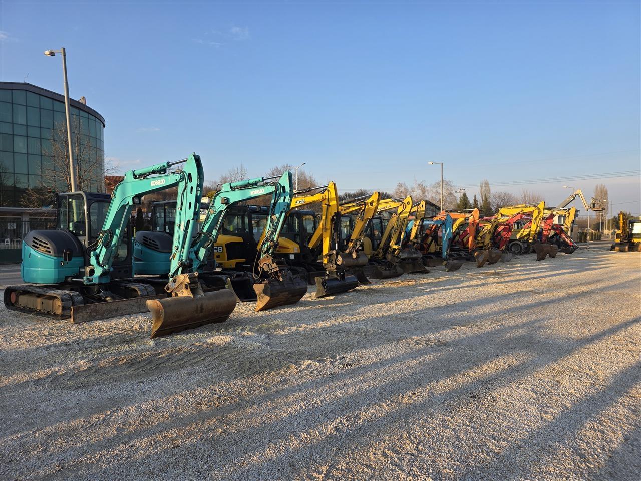 Cobelko-sk-55-srx-6-model-2019-go