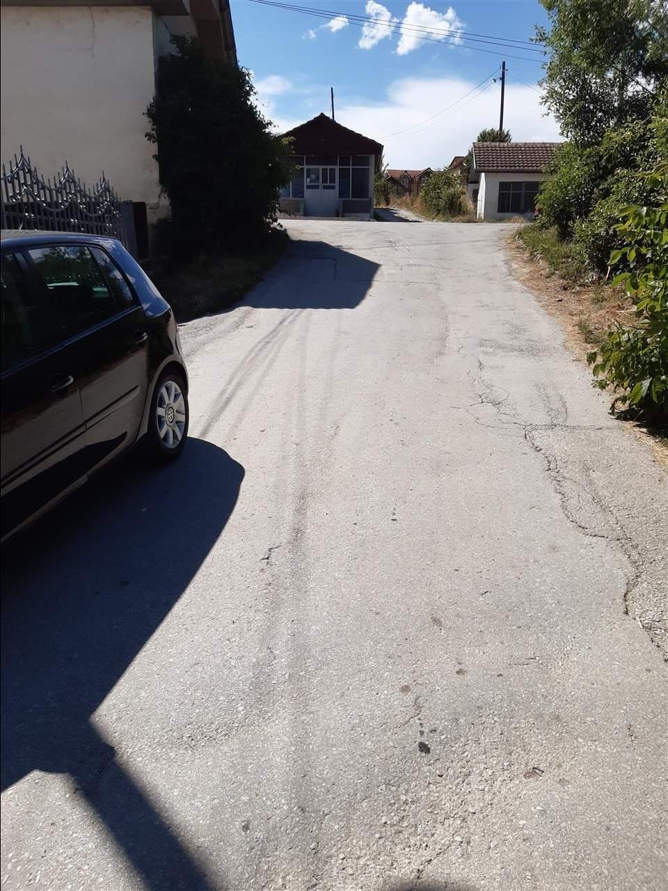 Plac-na-idealna-lokacija-za-biznis-