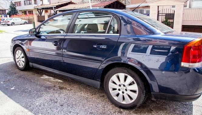 Opel Vectra -03