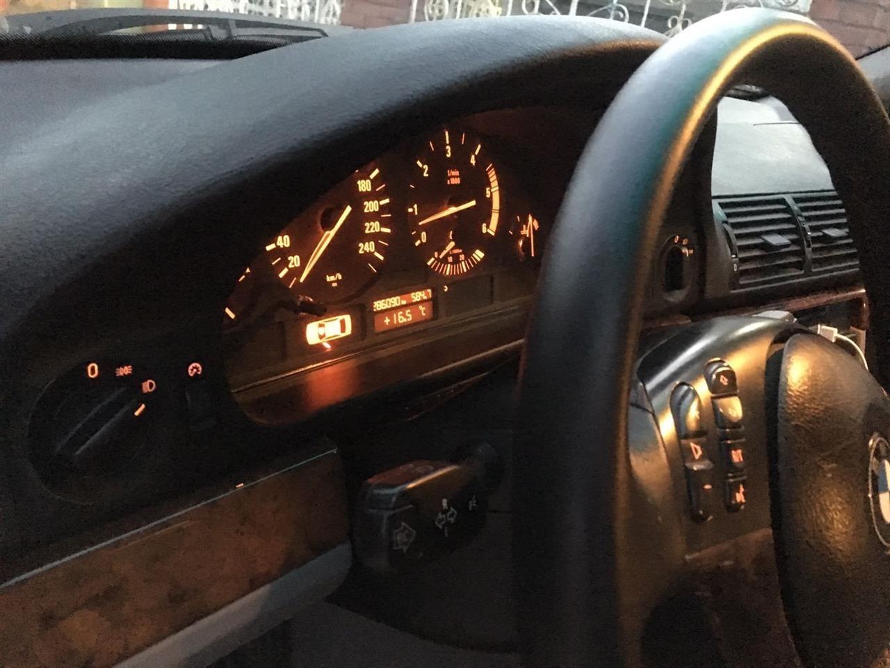 BMW-e39-530d-extra-socuvano-