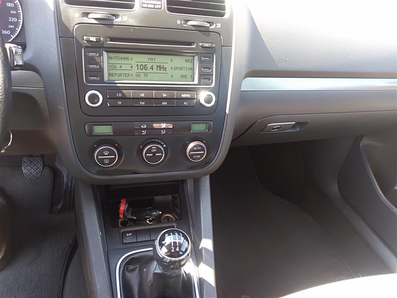 VW-GOLF-5-1-9TDI-105KS--06-SIVI-PANTER-