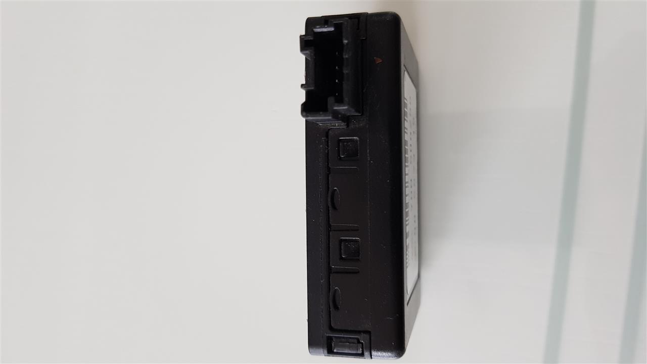 Senzor-za-dozd-za-LR-Discovery-3-i-RR-Sport-05-09