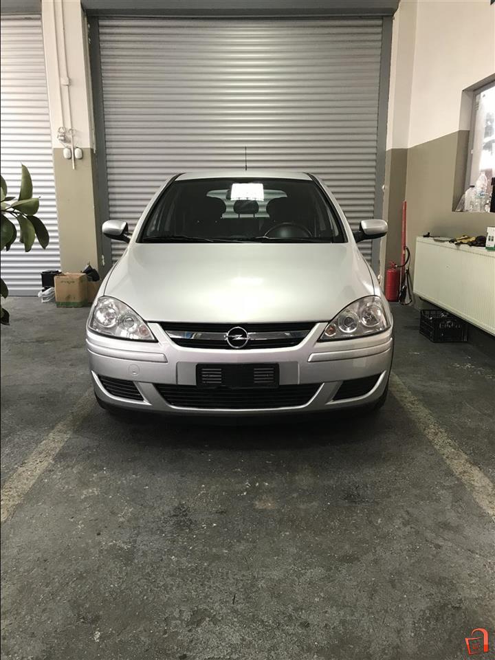 Opel Corsa 1 2 16v Full Oprema Skopje