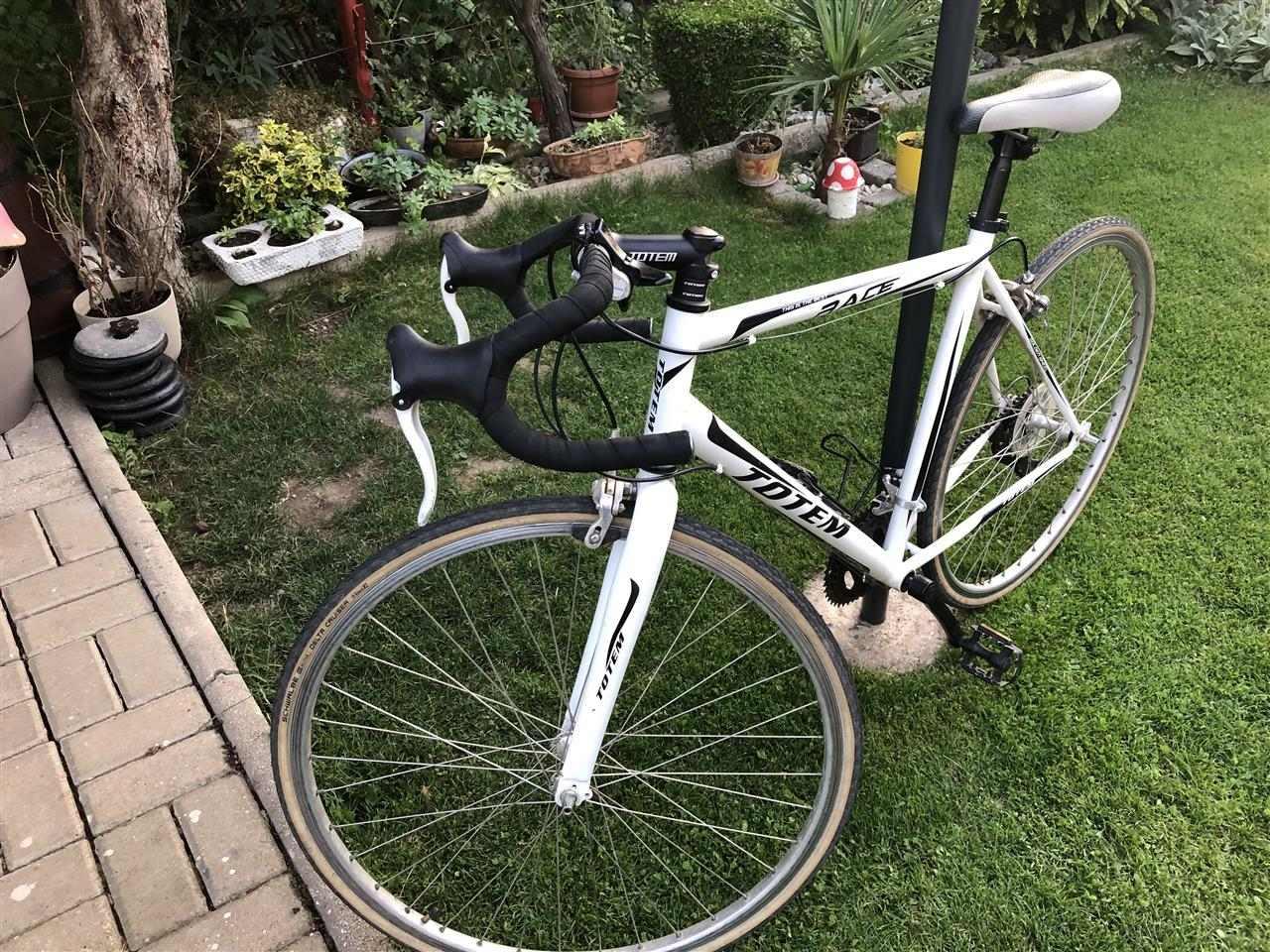 Totem road bike 2025