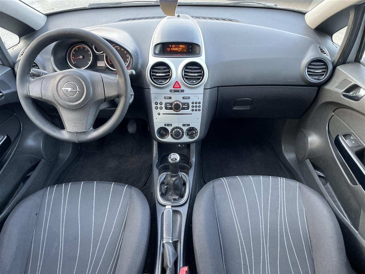 OPEL-CORSA-D-1-2-BENZIN-80KS-GOD-08--FACELIFT--KLIMA-EXTRAA-