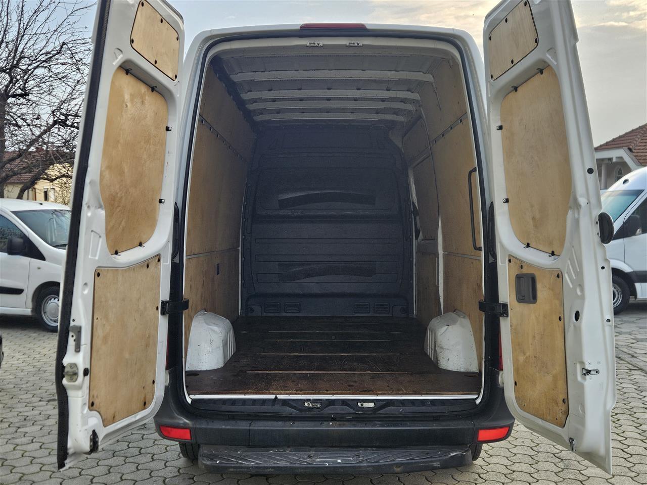MERCEDES-SPRINTER-313-CDI-TOVARNO-KOMBE