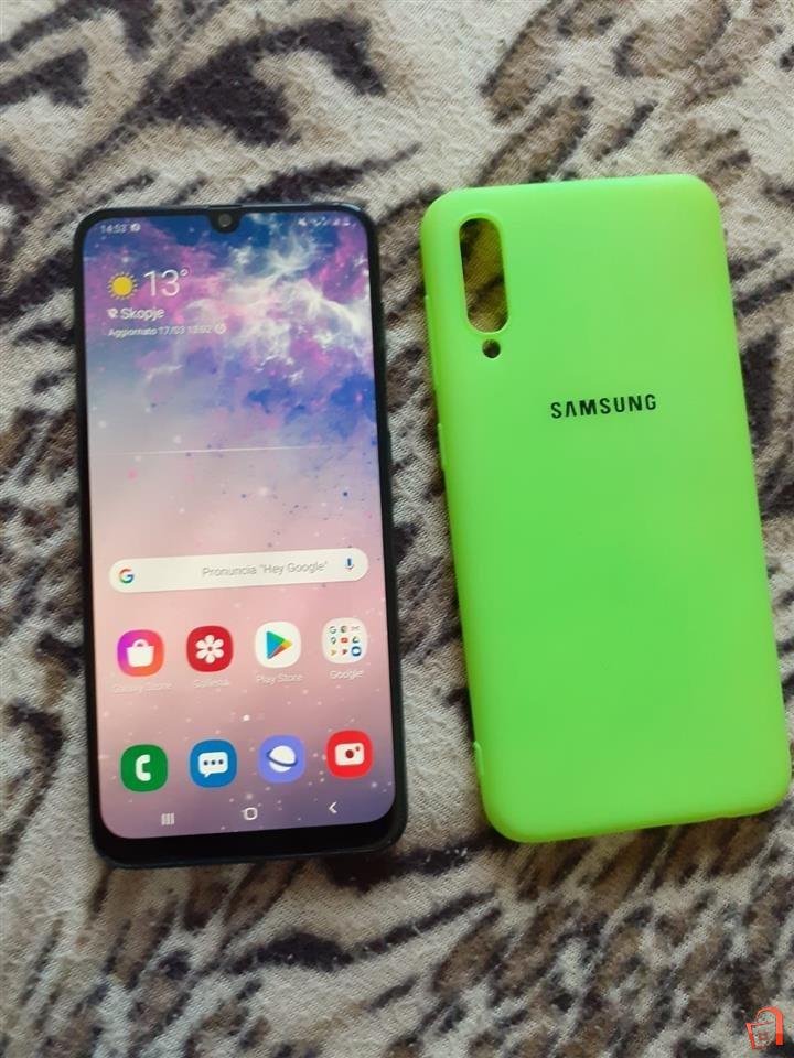 samsung a50 in blue colour