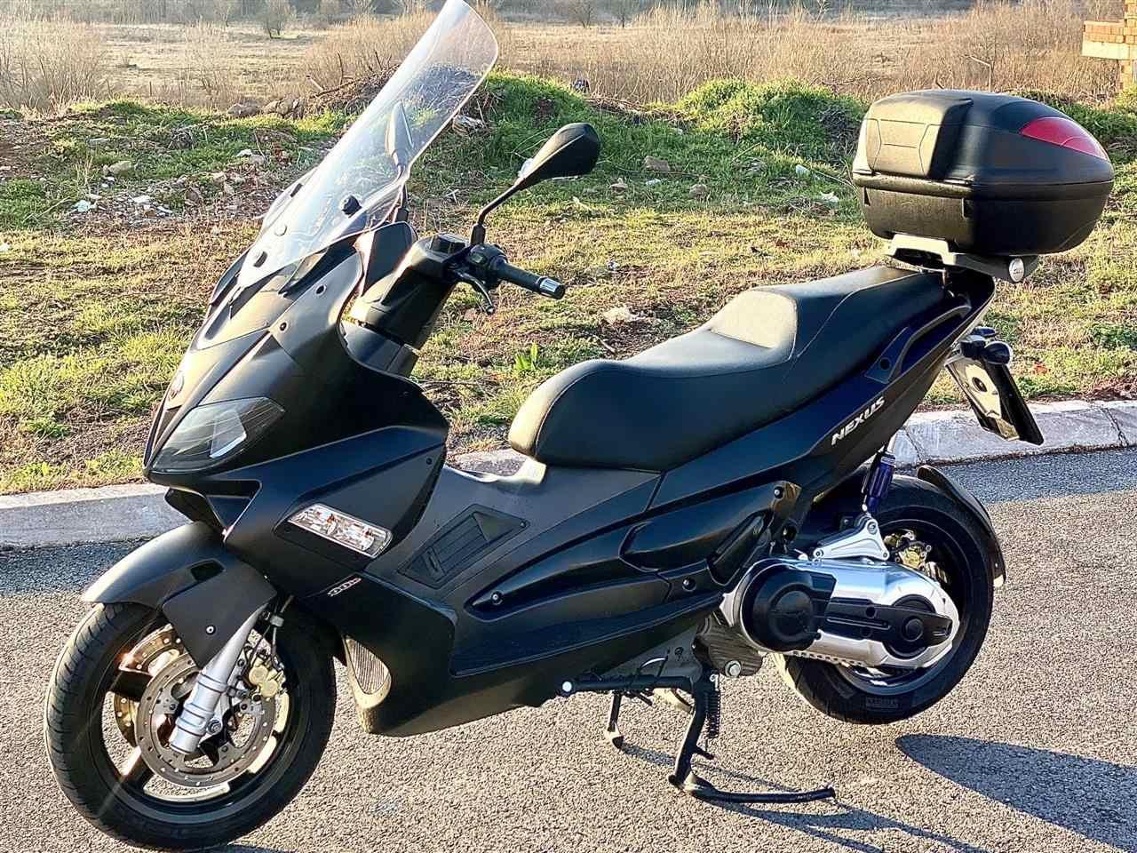 Gilera-Nexus-500
