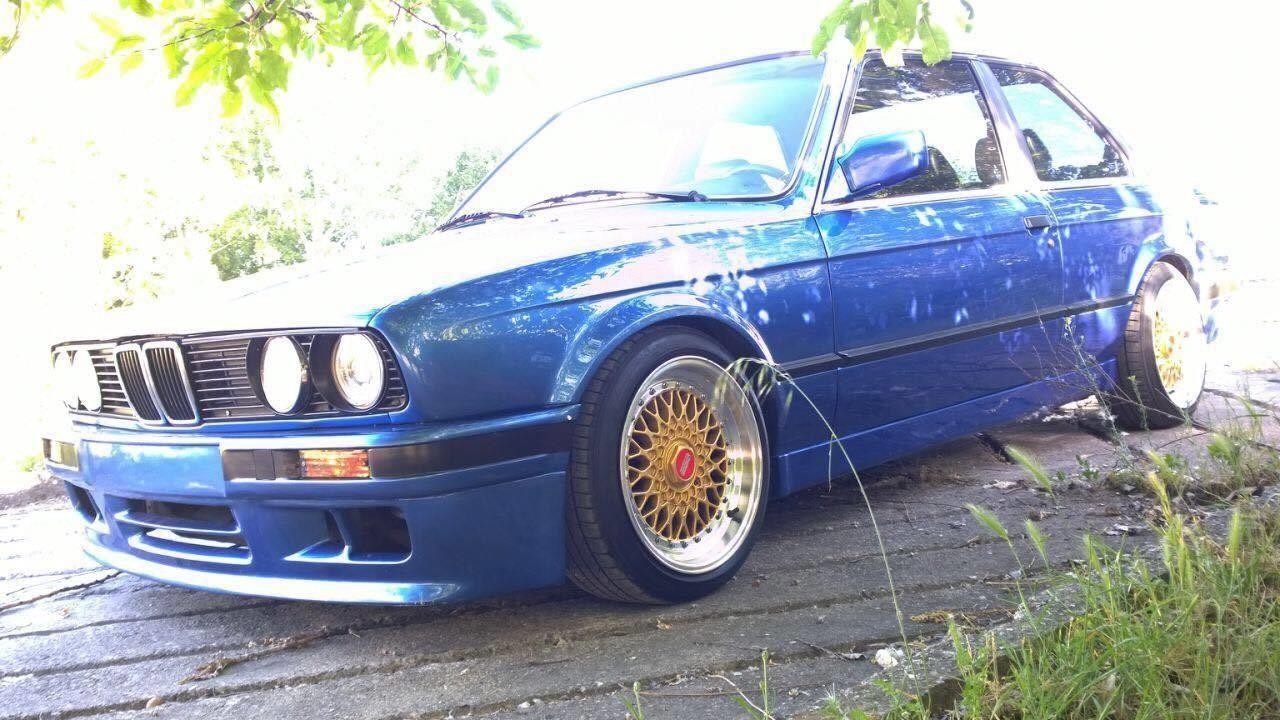 BMW-e30