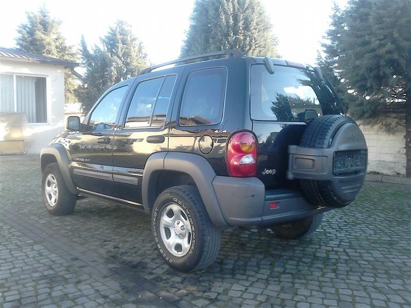 Jeep-Cherokee-Sport-2-5-CRD--04-PERFEKTEN