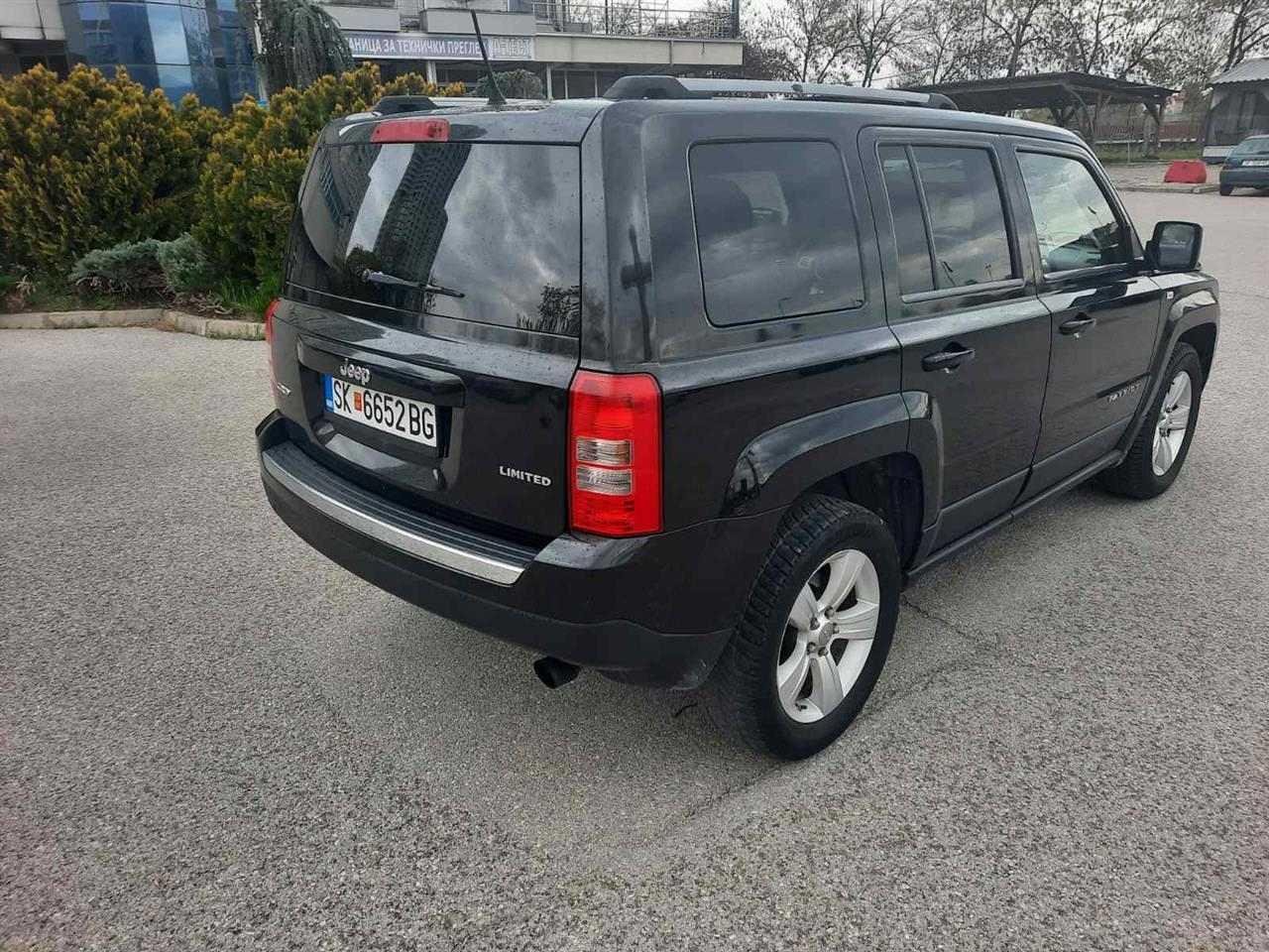 Jeep-Patriot-Crdi-ekstra-moze-i-zamena