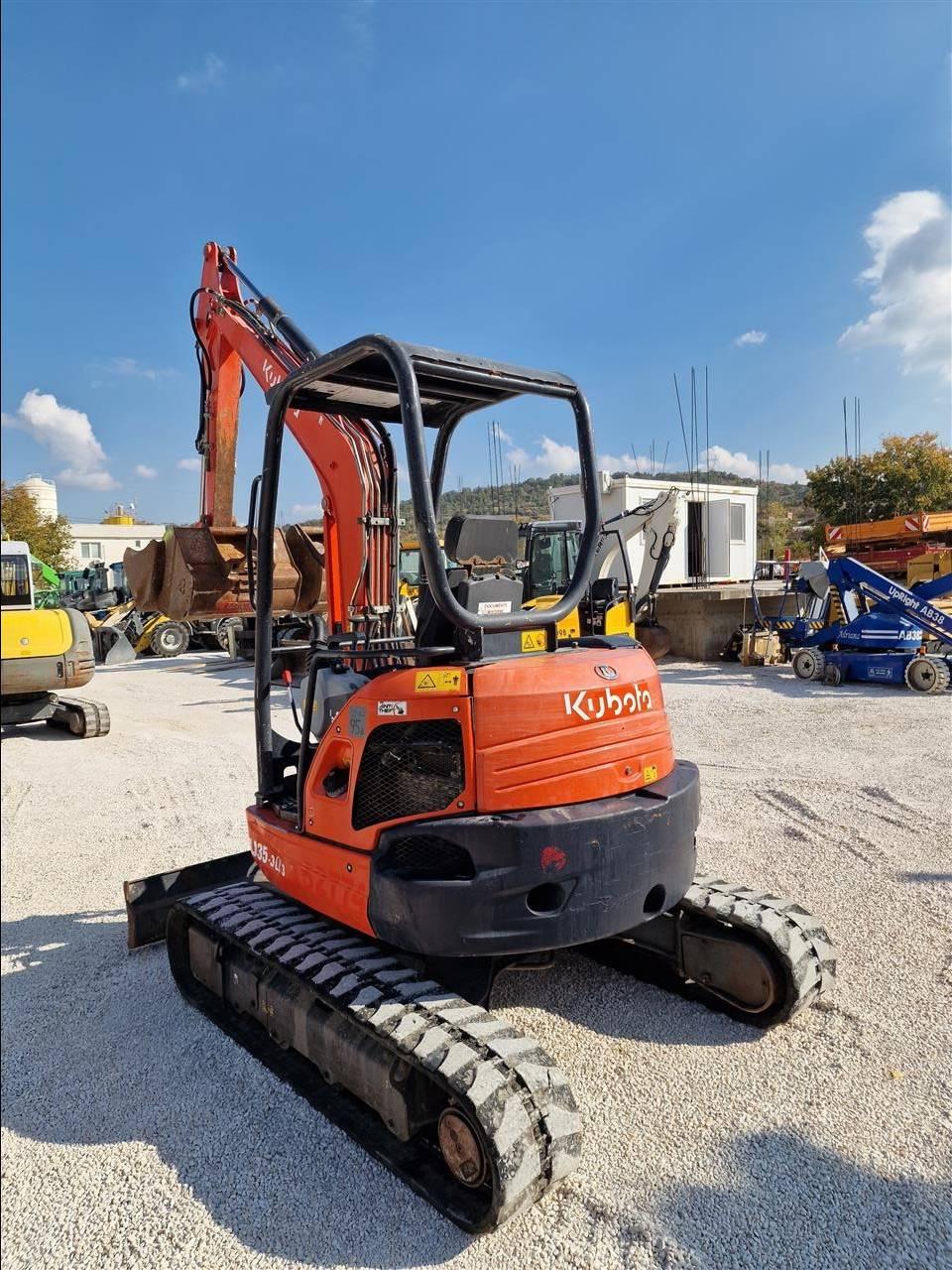 Mini-bager-kubota-u35-mod-2016-go