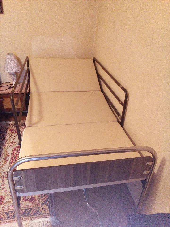 Medicinski-krevet-so-edna-funkcija