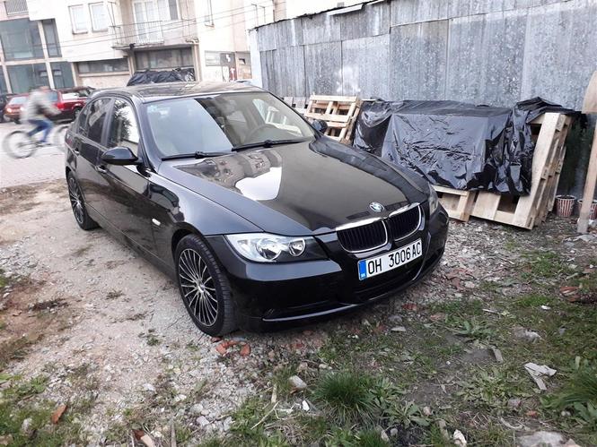 BMW 320