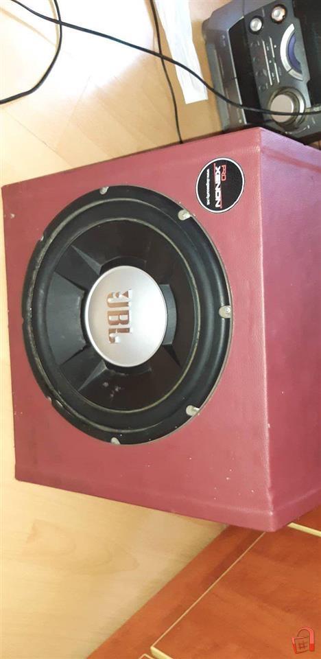 Woofer Jbl 1200w Skopje