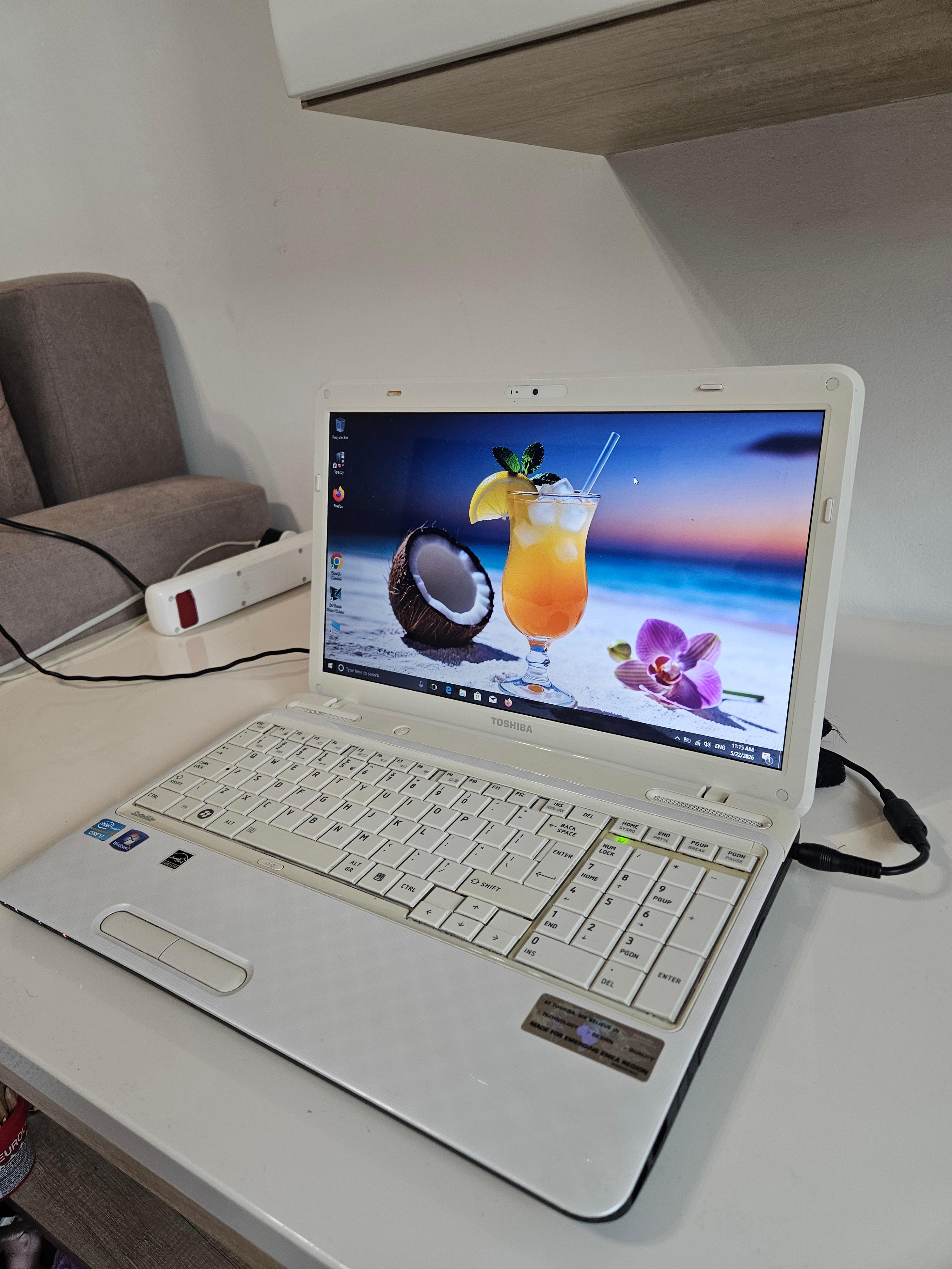 Laptop-Toshiba-L750-intel-core-i7---6gb-ram--750gb-Hdd