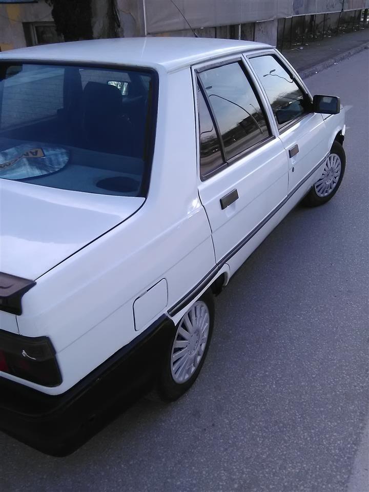 Renault-R9-Brodwej-registrirano-so-plinatest