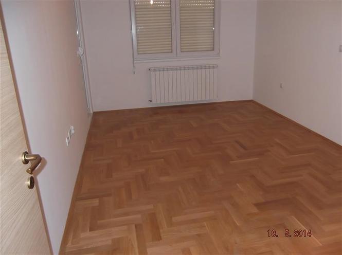 Trosoben stan vo Debar Maalo