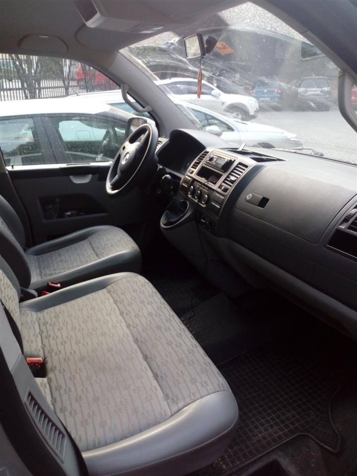 VW-Transporter-trendline-dizel-kupen-vo-MK