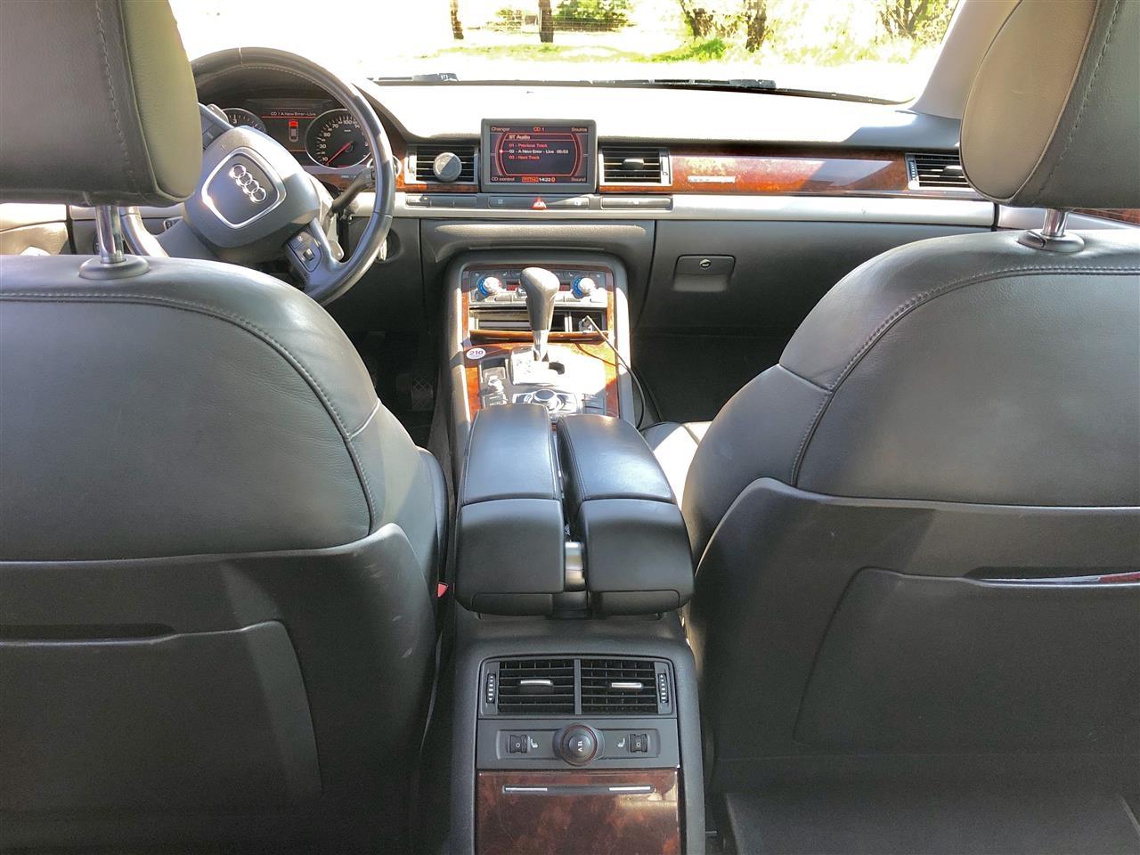 Audi-A8-3-0-TDi-Tiptronic-Air-Suspension-Greece
