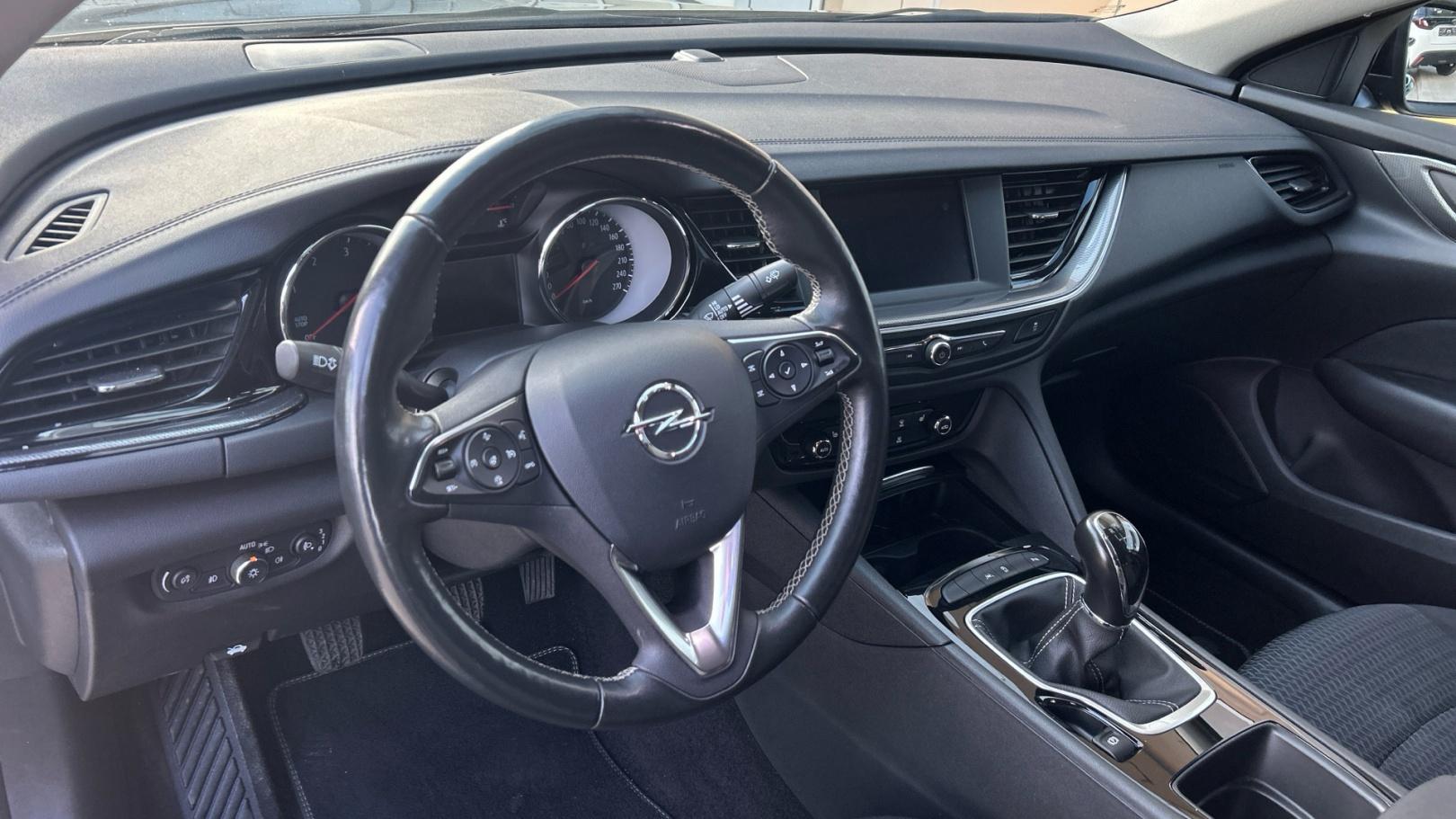 OPEL-INSIGNIA-GRAND-SPORT-Facelift-1-5-DIZEL-122HP-2021G