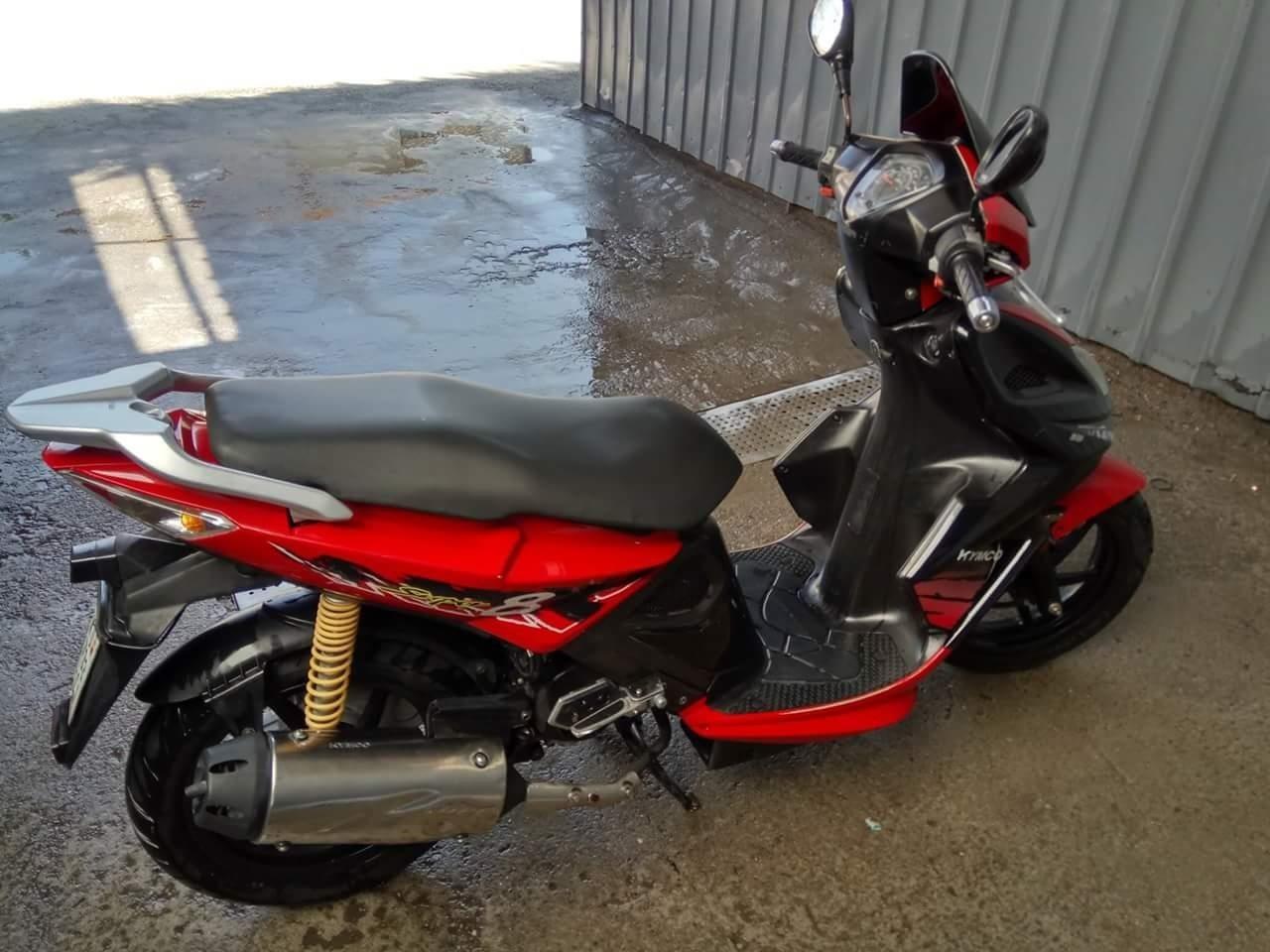 Otkup-prodazba-i-zamena-na-vespa-skuter-motor-50cc
