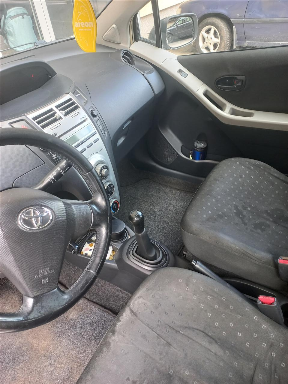 Toyota-Yaris