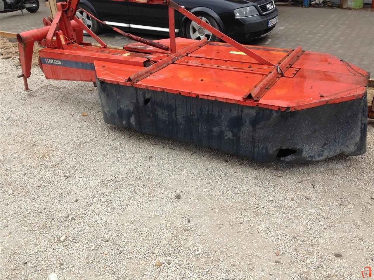 Kosacka DEUTZ FAHR KM 25 NAJK PROM | Strumica