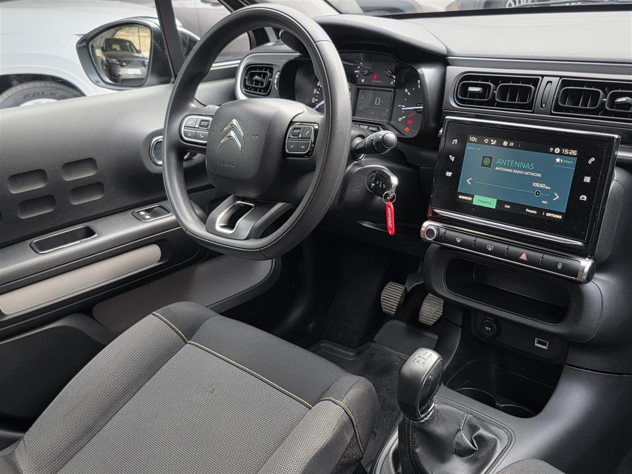 CITROEN-C-3-1-2-VTI-82-KS-LED-NAVIGACIJA--VIP-AUTO