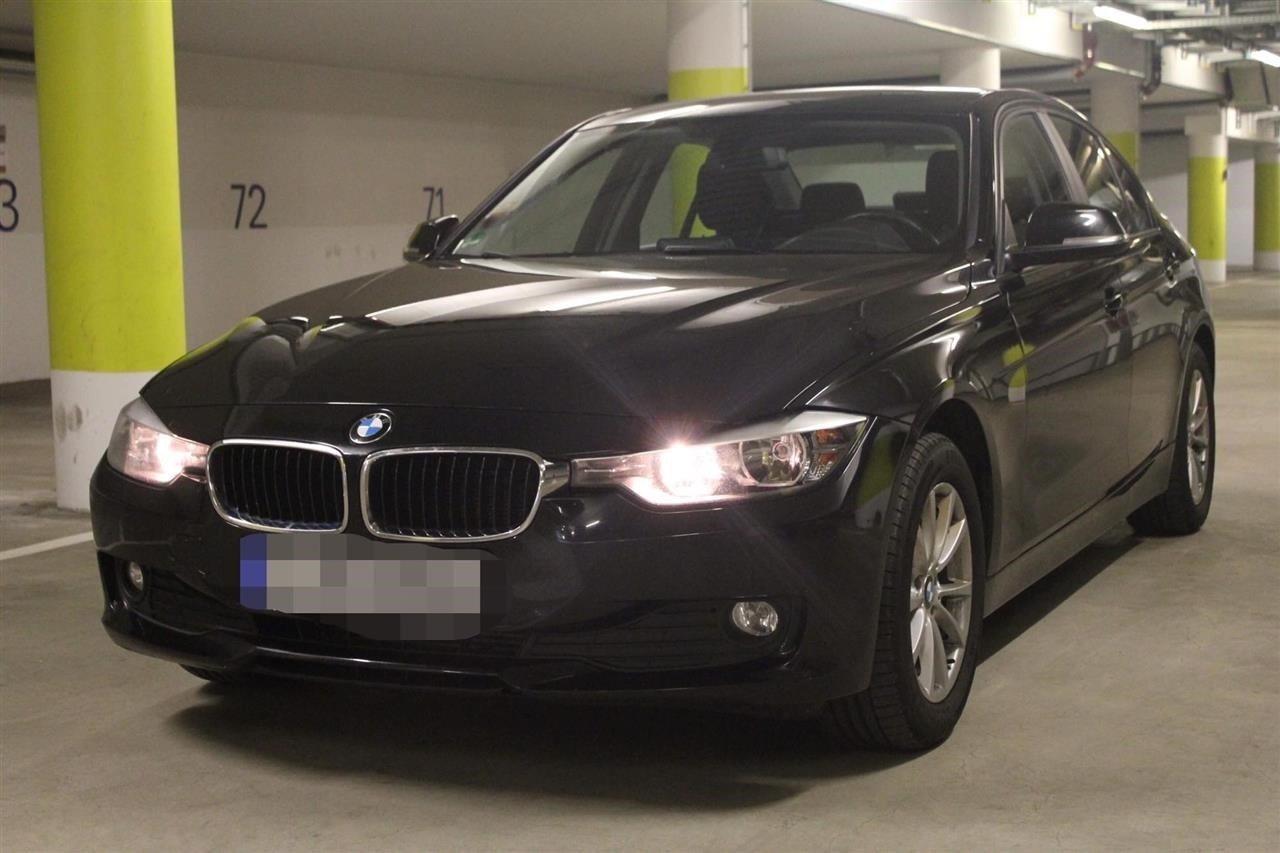 BMW-F30-318d-twin-turbo