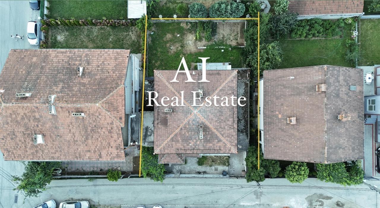 AIRealEstate-prodava-kuqa-so-dvor-vo-Reçica