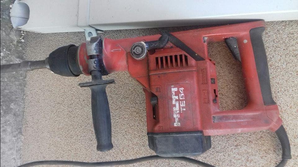 Hilti te 54 hammer drill outlet