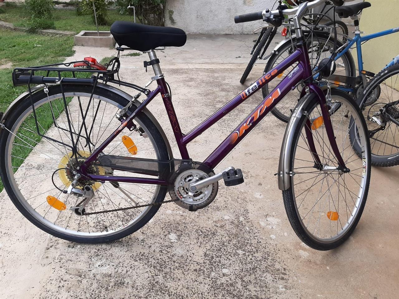 Biçikleta-ne-shitje-