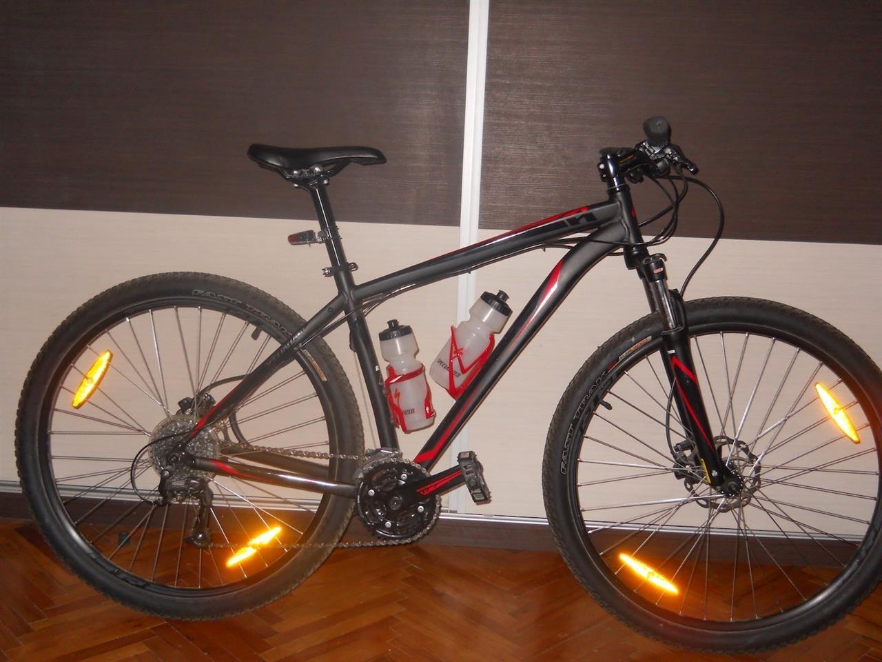 Specialized hardrock on sale disk 29