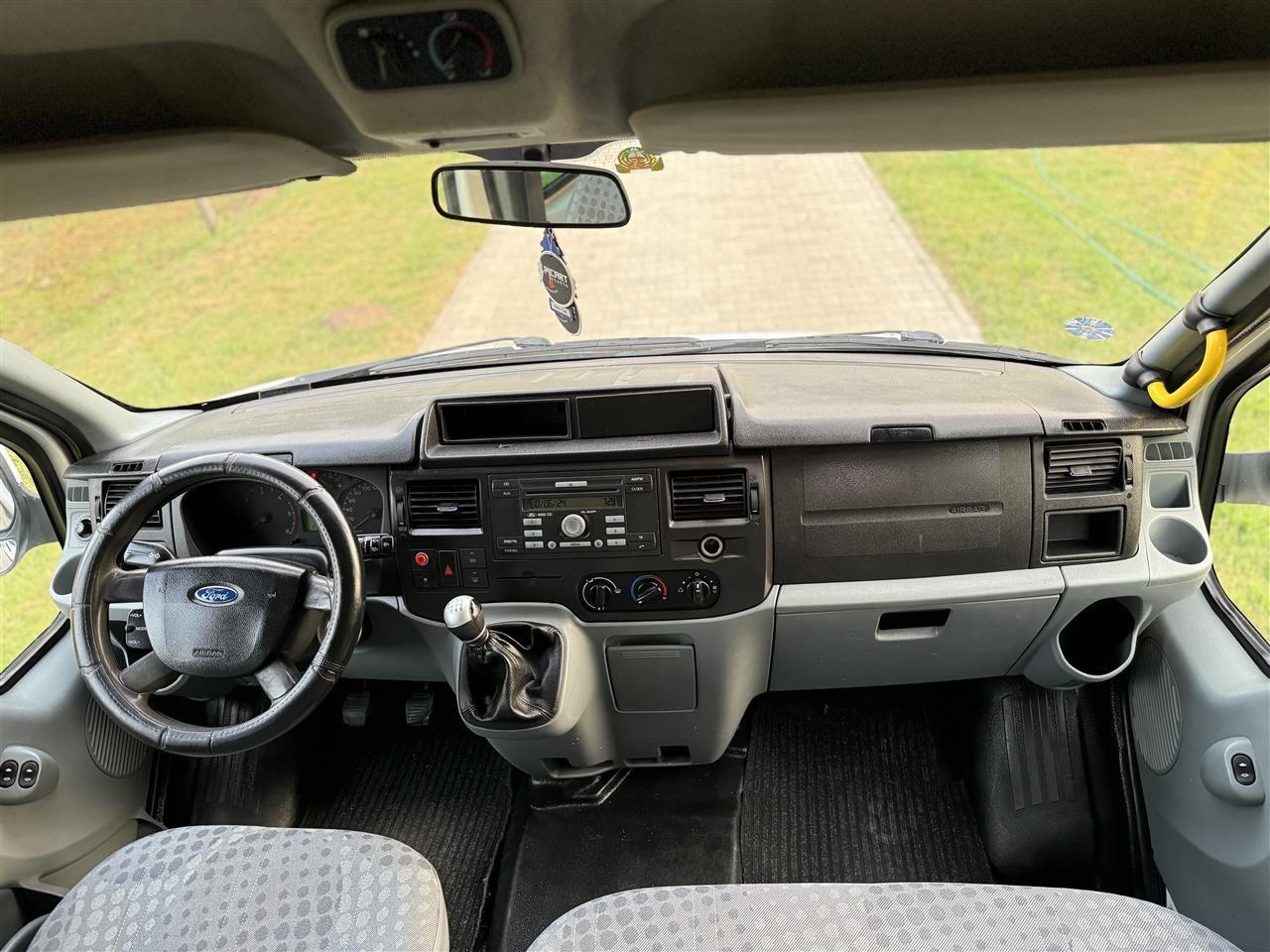 FORD-TRANSIT-9-SEDISTA-SO-KLIMA-