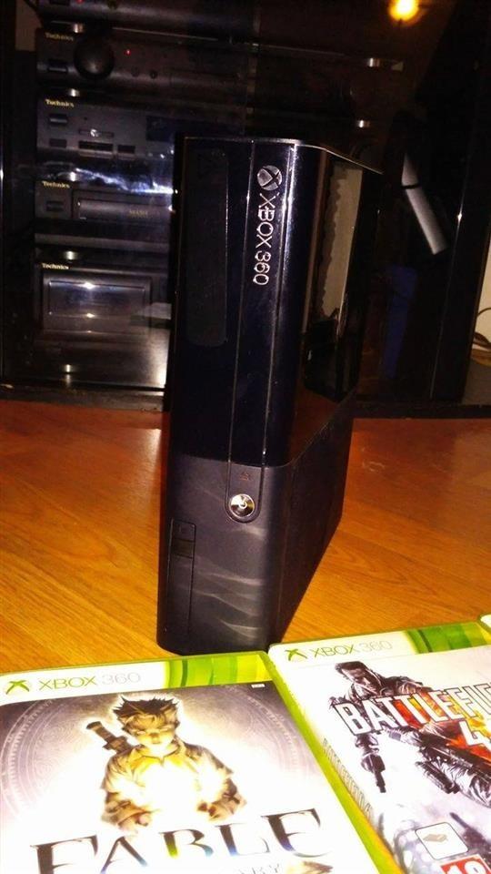 Xbox-360-500gb-1-wireless-controller