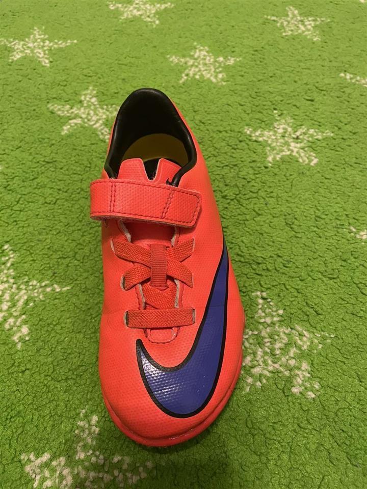 Mercurial 28 sale
