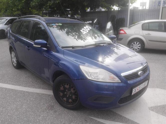 Ford Focus -09