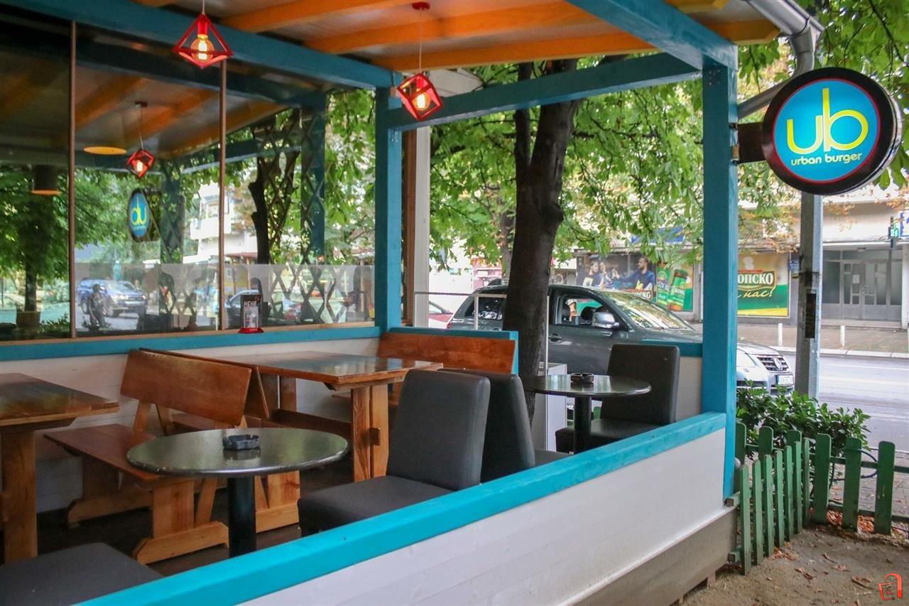 Baram personal za rabota vo burger bar | Скопjе
