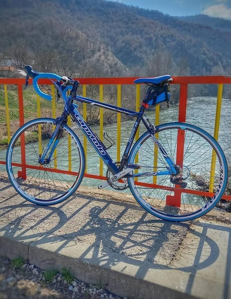 Capriolo road bike deals