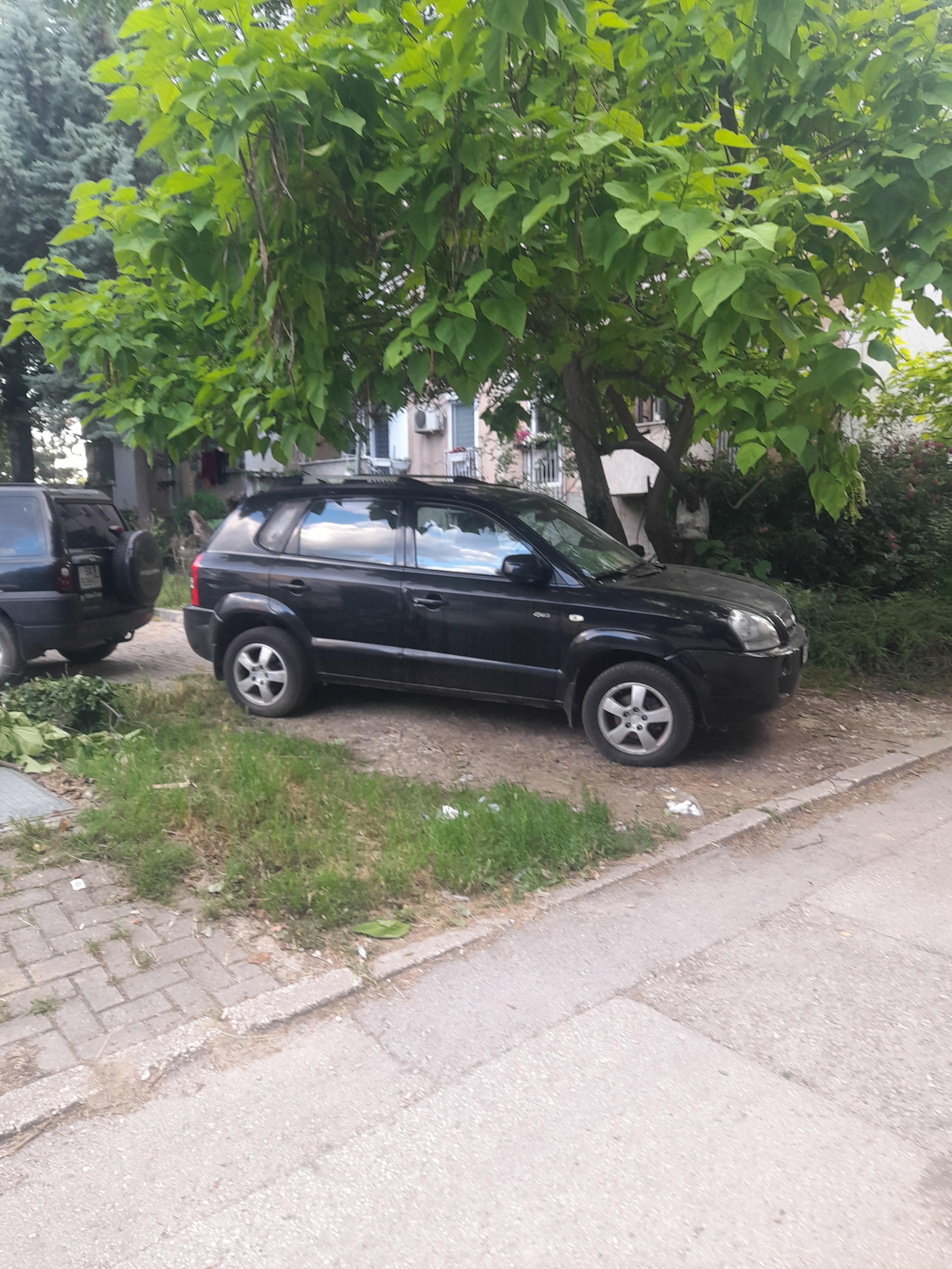 FORD--FOKUS--Hedjbek--00-god--Benz-+-Atest-plin-159-000-k