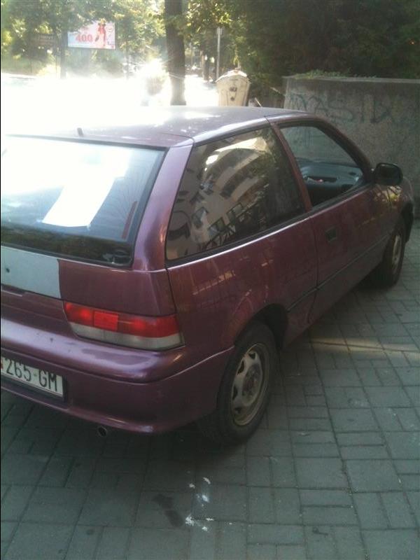 SUZUKI-SWIFT--98